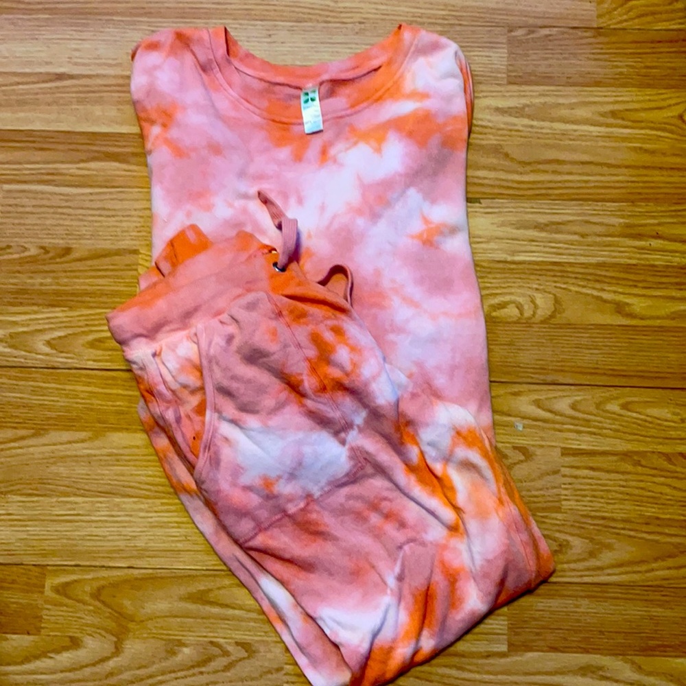 Women’s 2 piece casual set size large